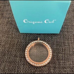 Origami Owl Twist Living Locket in Rose Gold